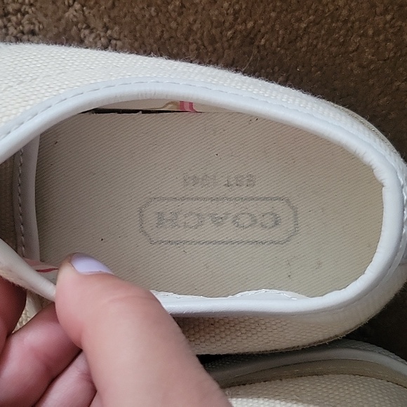 NWOT Coach Cream Canvas Sneakers in Size 7.5 - Picture 6 of 7